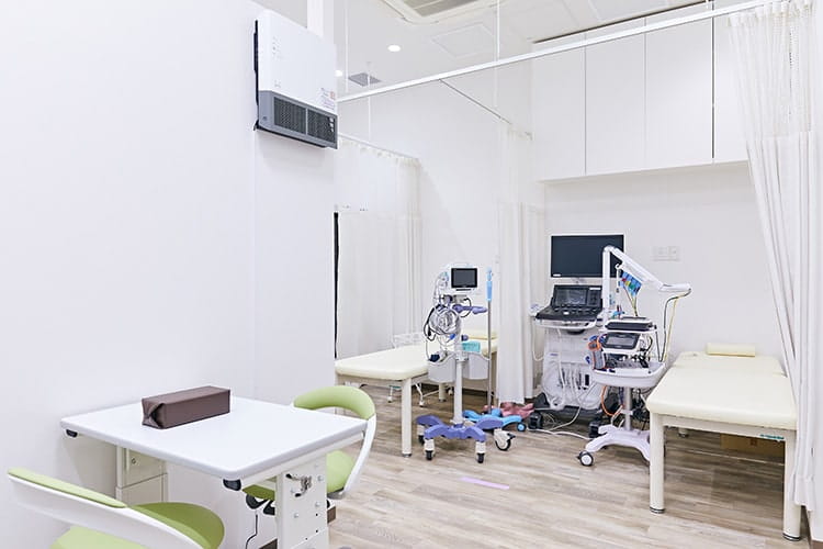 診察室1